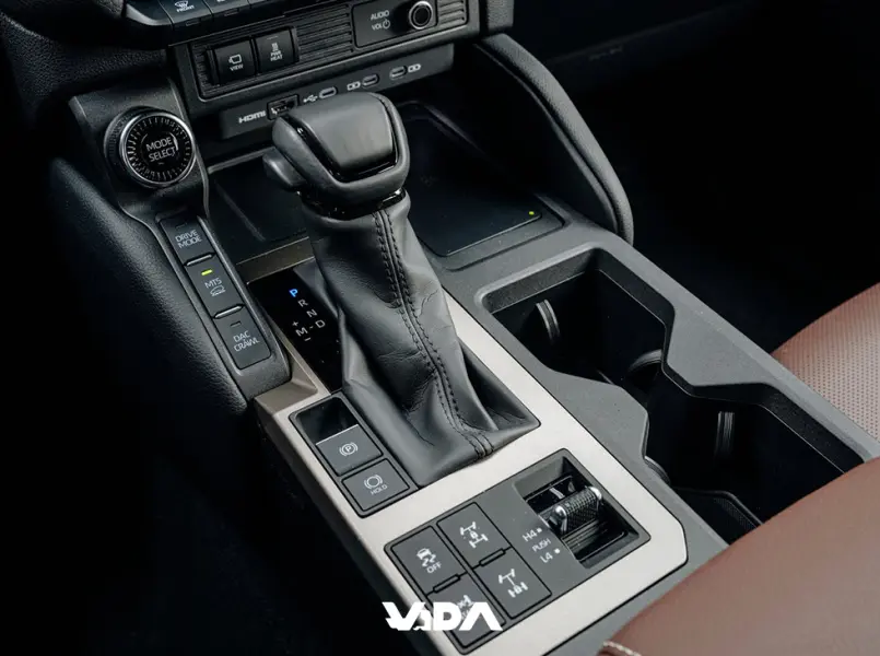 TOYOTA PRADO 2.4L TURBO VXR 2026