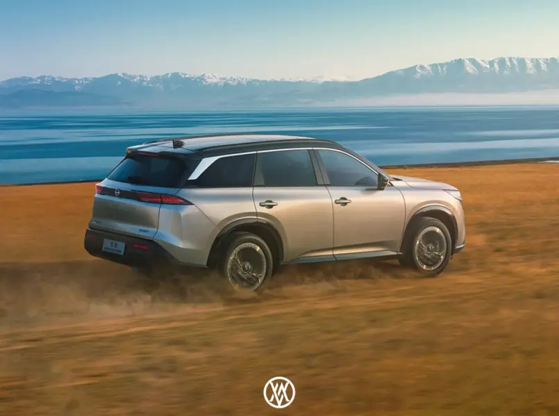 NISSAN PATHFINDER 8