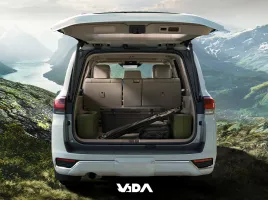 TOYOTA LAND CRUISER VXR
